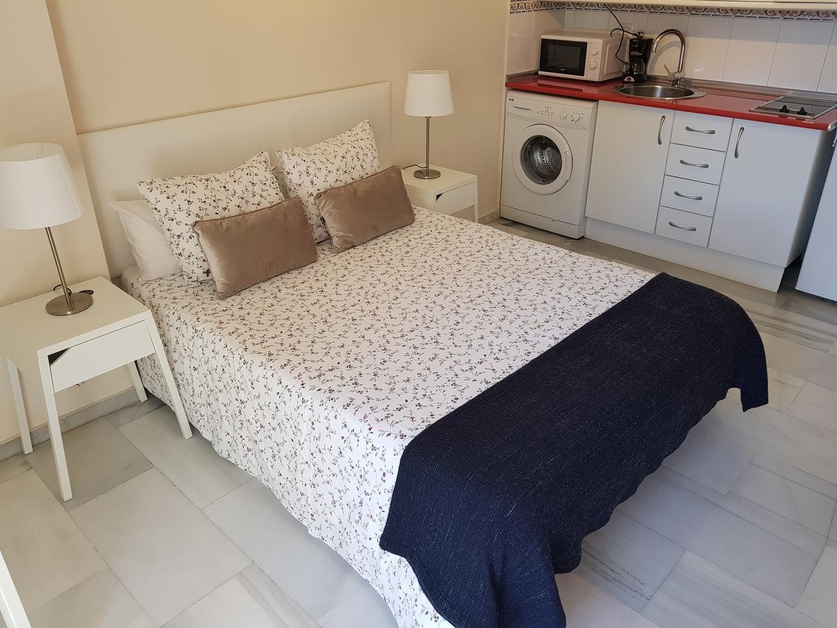 Fan Flat Eugenio (Adults Only) Apartman Málaga Kültér fotó